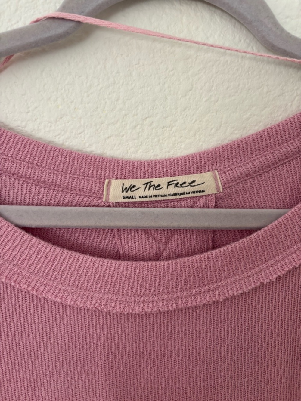 Free People | We The Free | Small
Beach style Waffle Knit - Picture 2 of 3